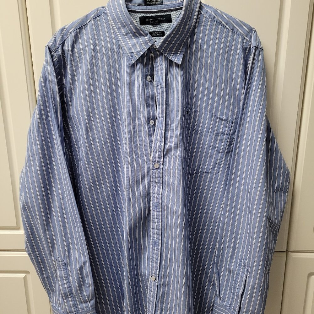 Tommy Hilfiger Blue and White Striped Shirt (L 16 1/2-17)